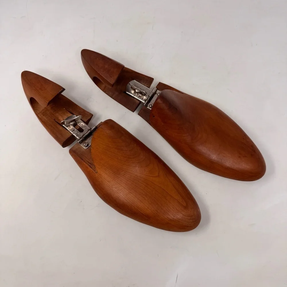 Vintage GUCCI Wooden Shoe stretchers‎ size 06 RARE
